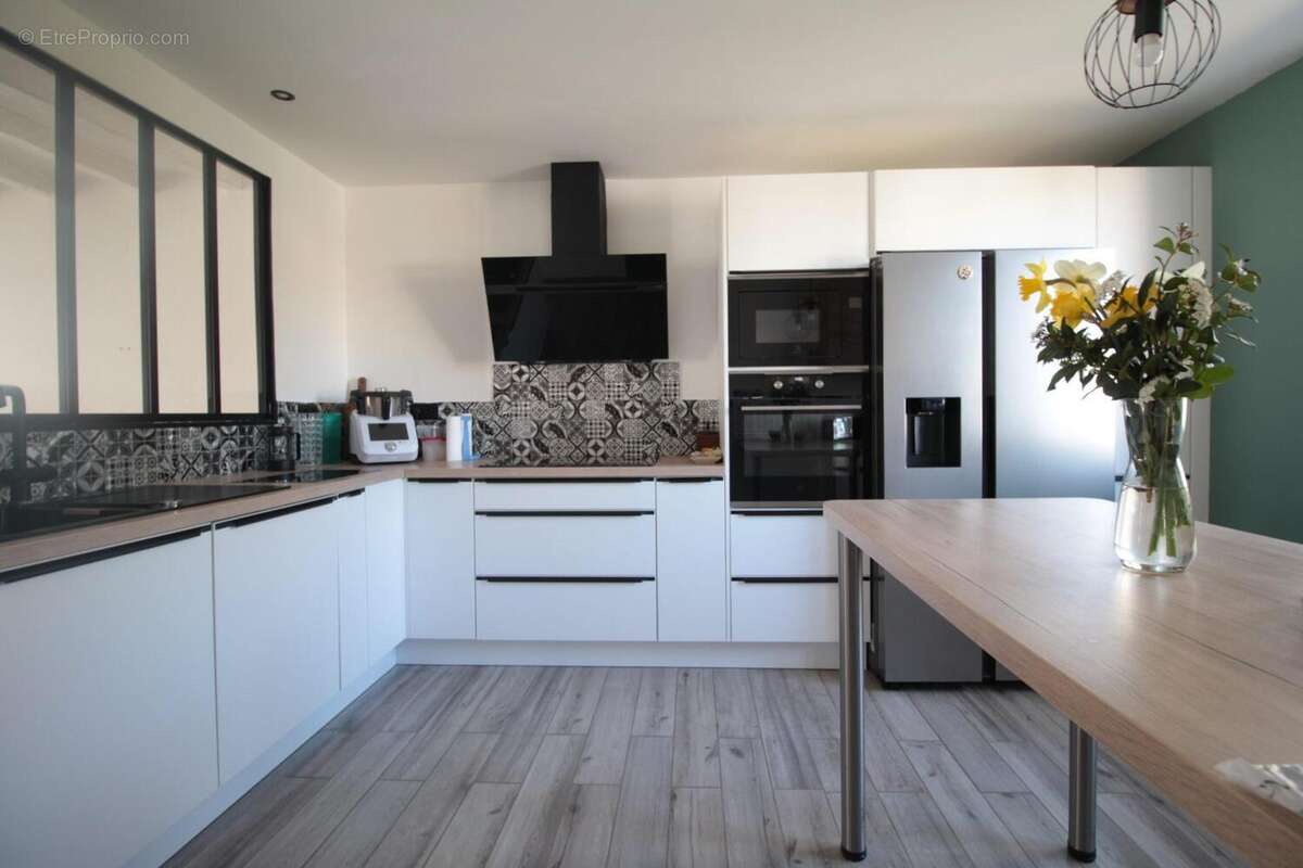 Maison à ESTREES-SAINT-DENIS