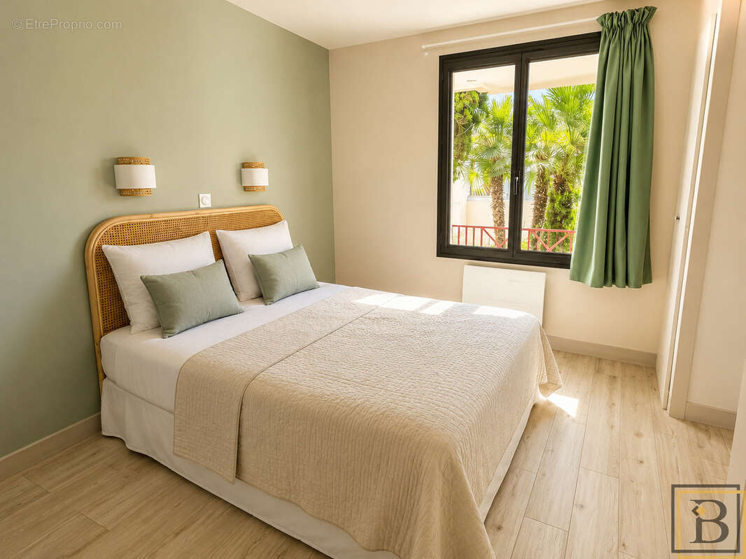 Vue mer pour ce 3 pièces avec terrasse et parking. Idéal investissement locatif à Cannes. - photo 9