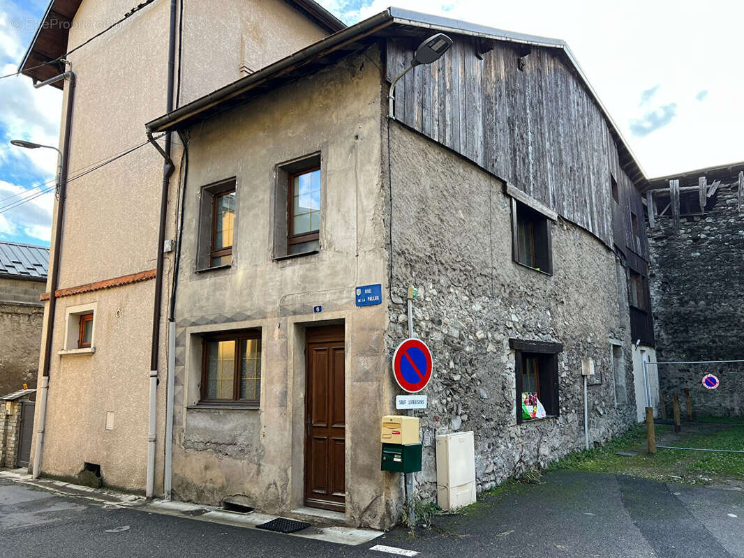 Appartement à GRESY-SUR-ISERE