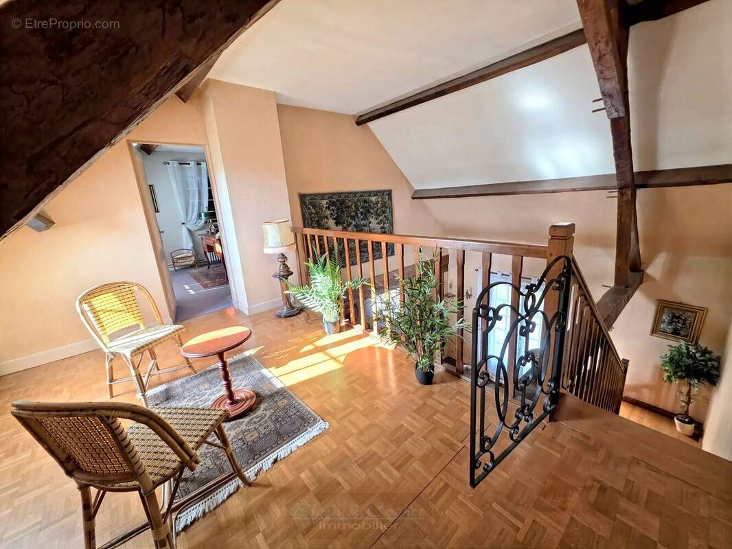 Maison à AMILLY