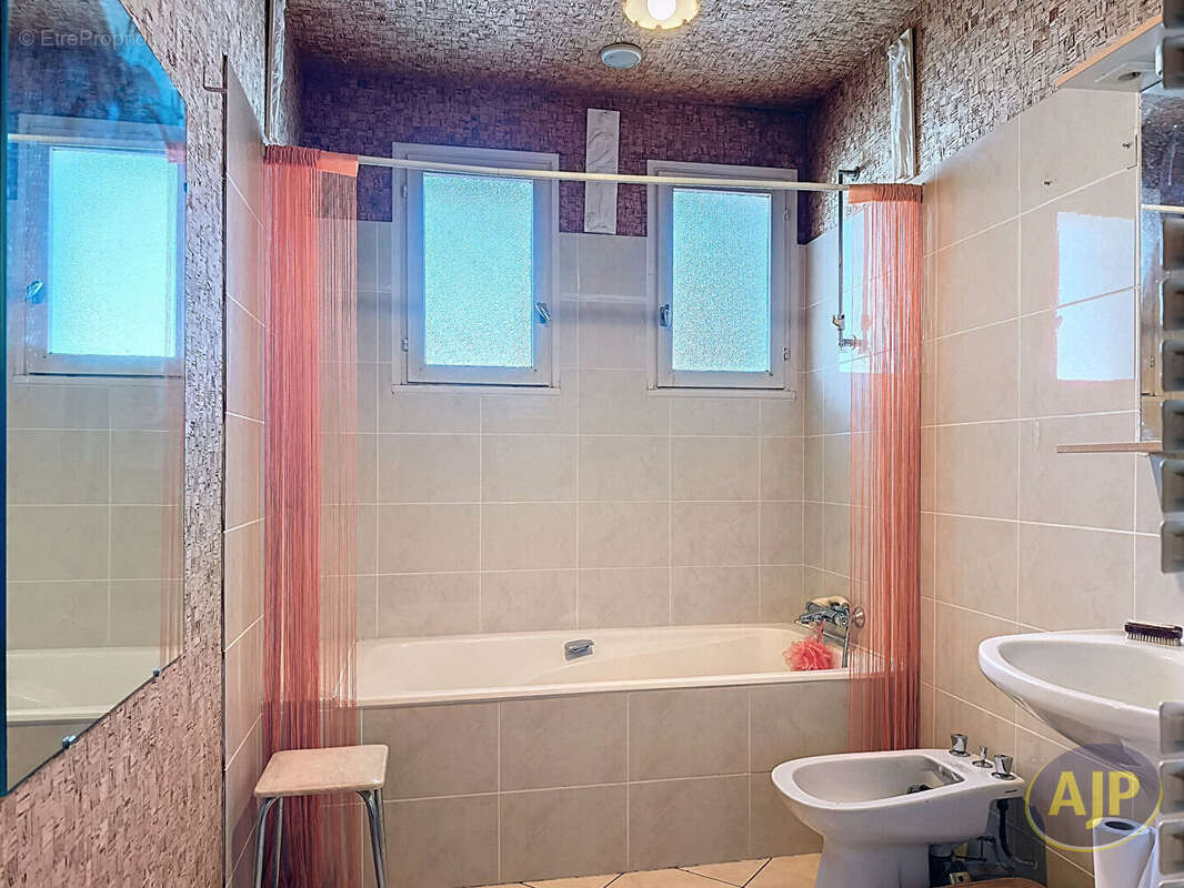 Maison à LA PLANCHE