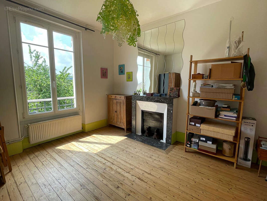 Maison à LIZY-SUR-OURCQ