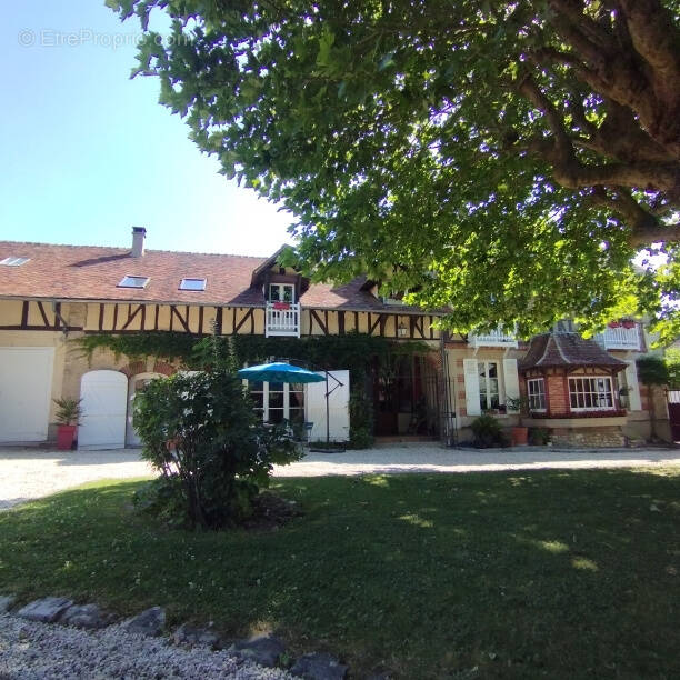 Maison à CHAUMONT-EN-VEXIN