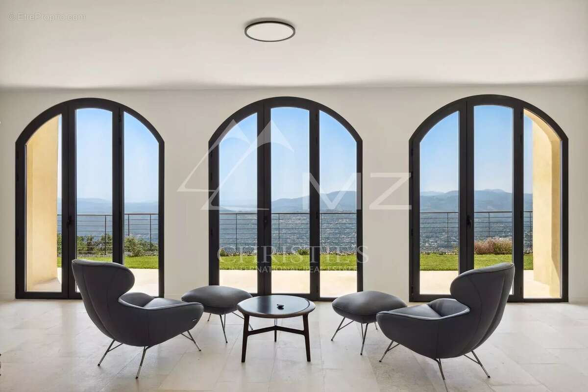 Maison à SPERACEDES