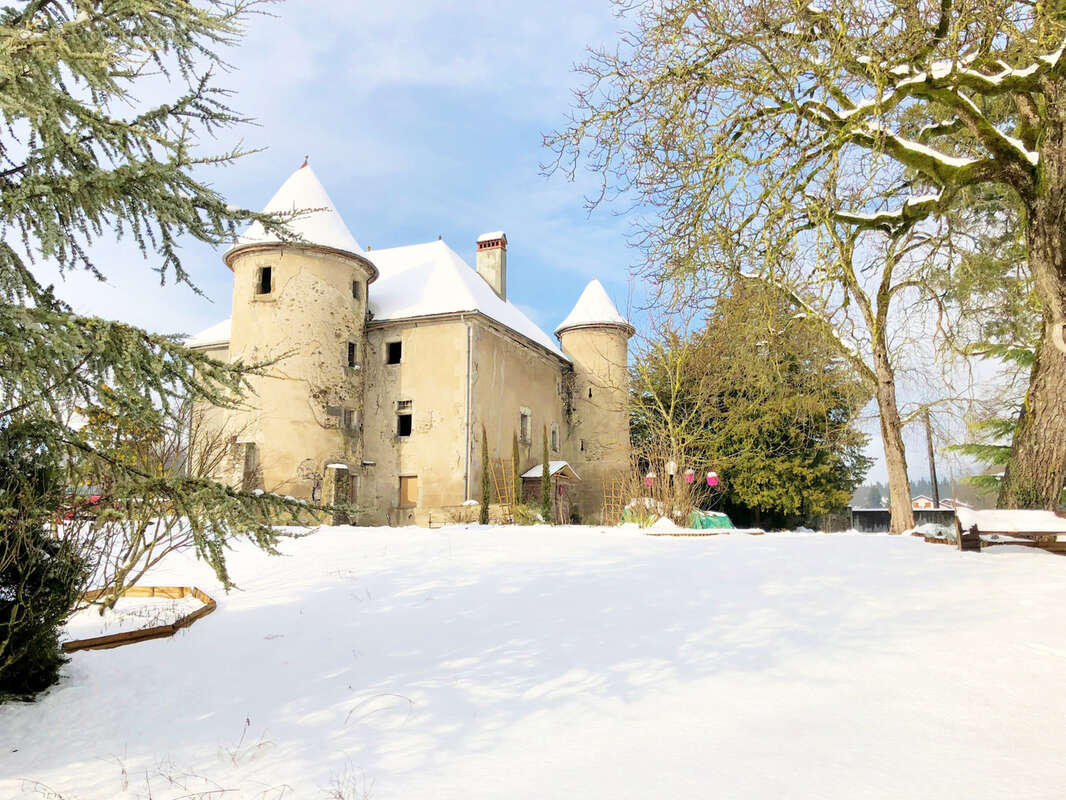 Maison à ARTHAZ-PONT-NOTRE-DAME