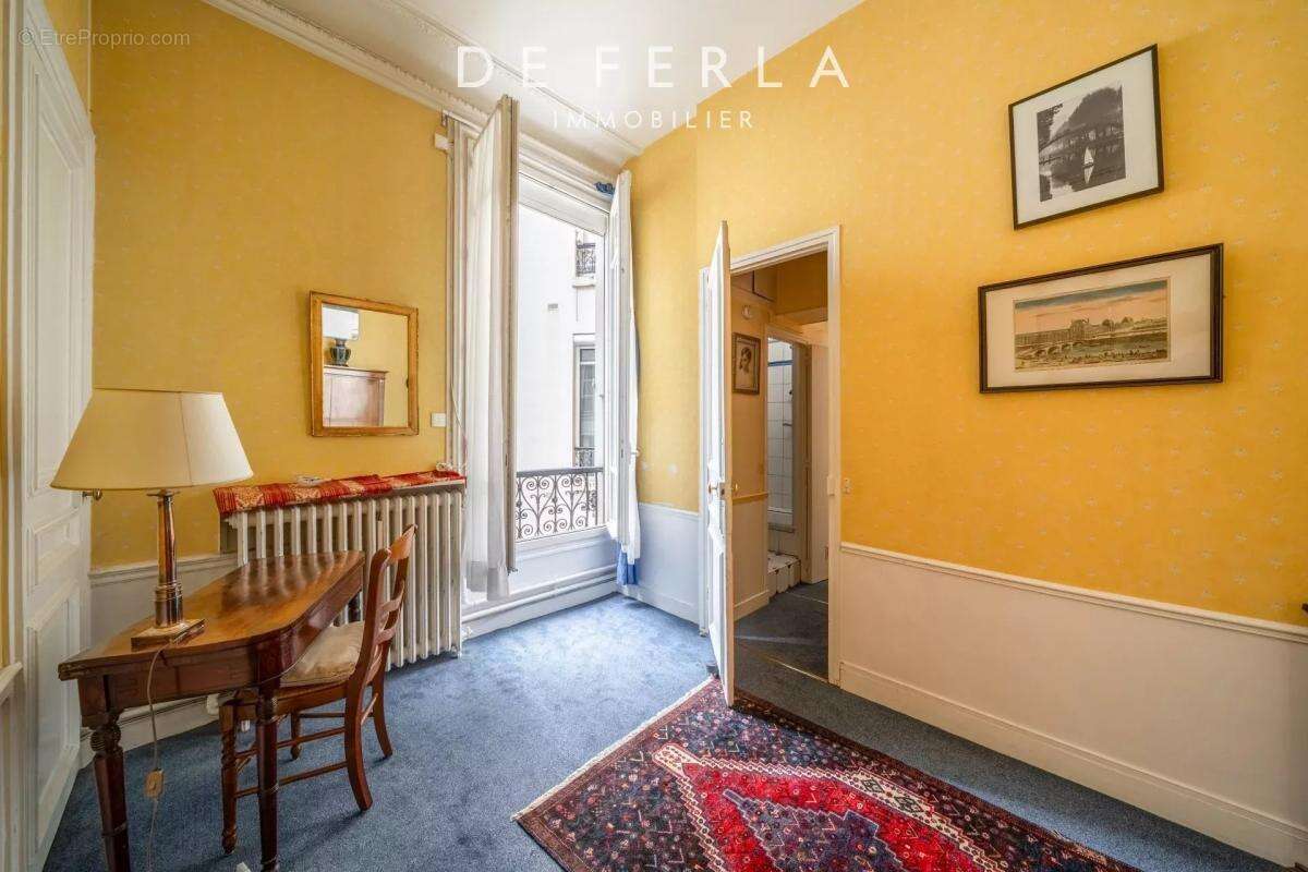 Appartement à PARIS-5E