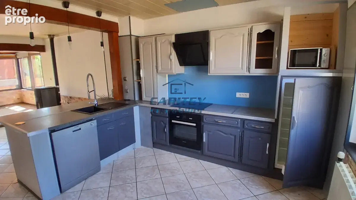 SAINT-BARTHELEMY (70270) - Agréable maison de village au calme sur 32 ares - photo 4
