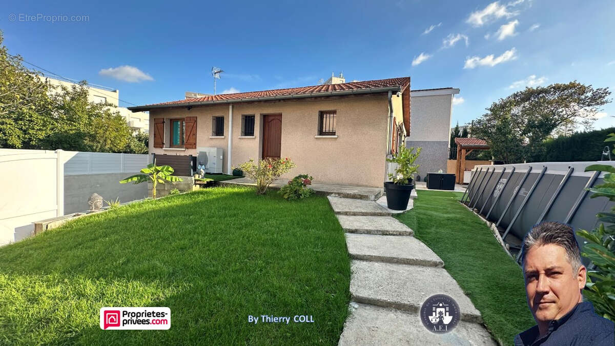 Maison à VENISSIEUX