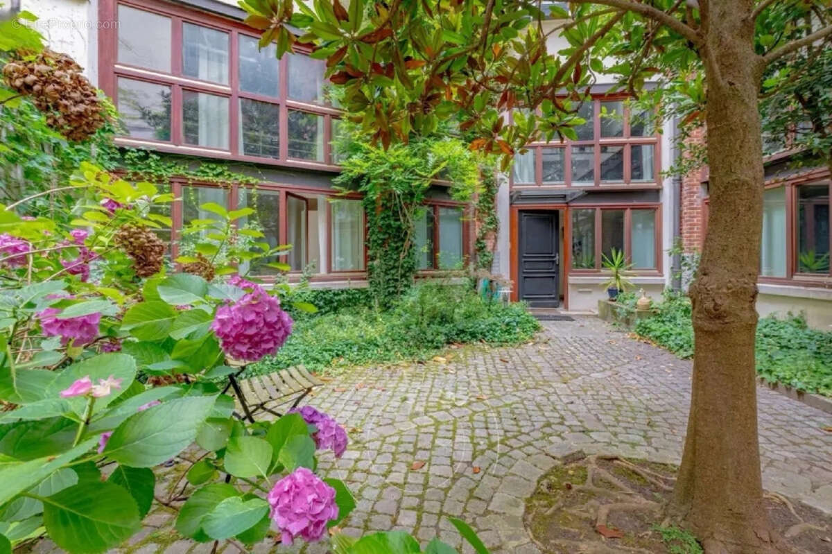 Maison à PARIS-14E