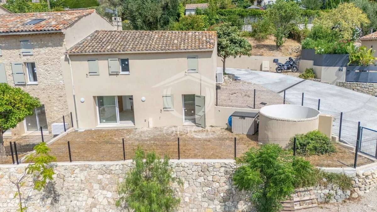 Mougins – pibonson – maison mitoyenne 3 pièces avec jardin, piscine et 2 stationnements - photo 14