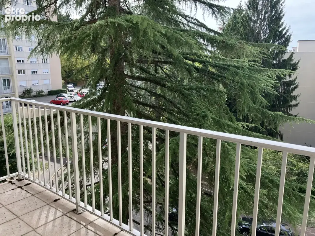 T4 traversant avec balcon - photo 5