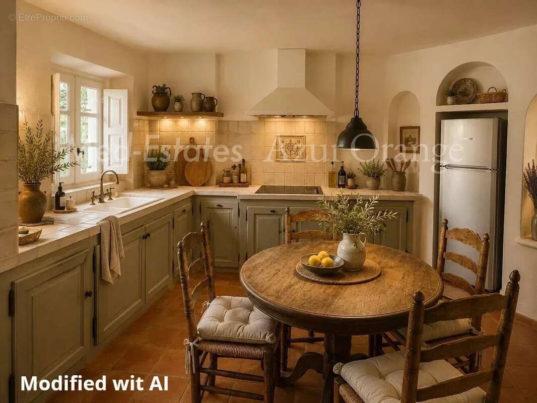 Élégante maison de village de caractère avec terrasse sur les toits au cœur de Grimaud - photo 5