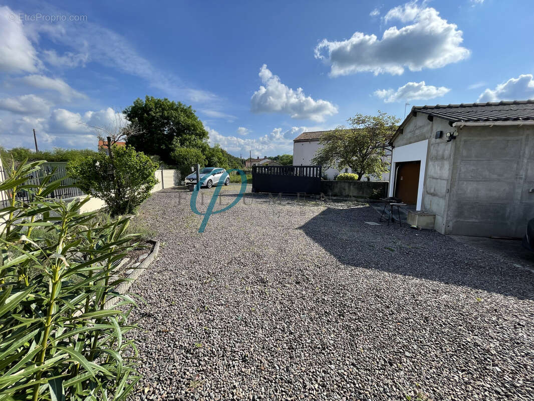Maison à LE FUILET