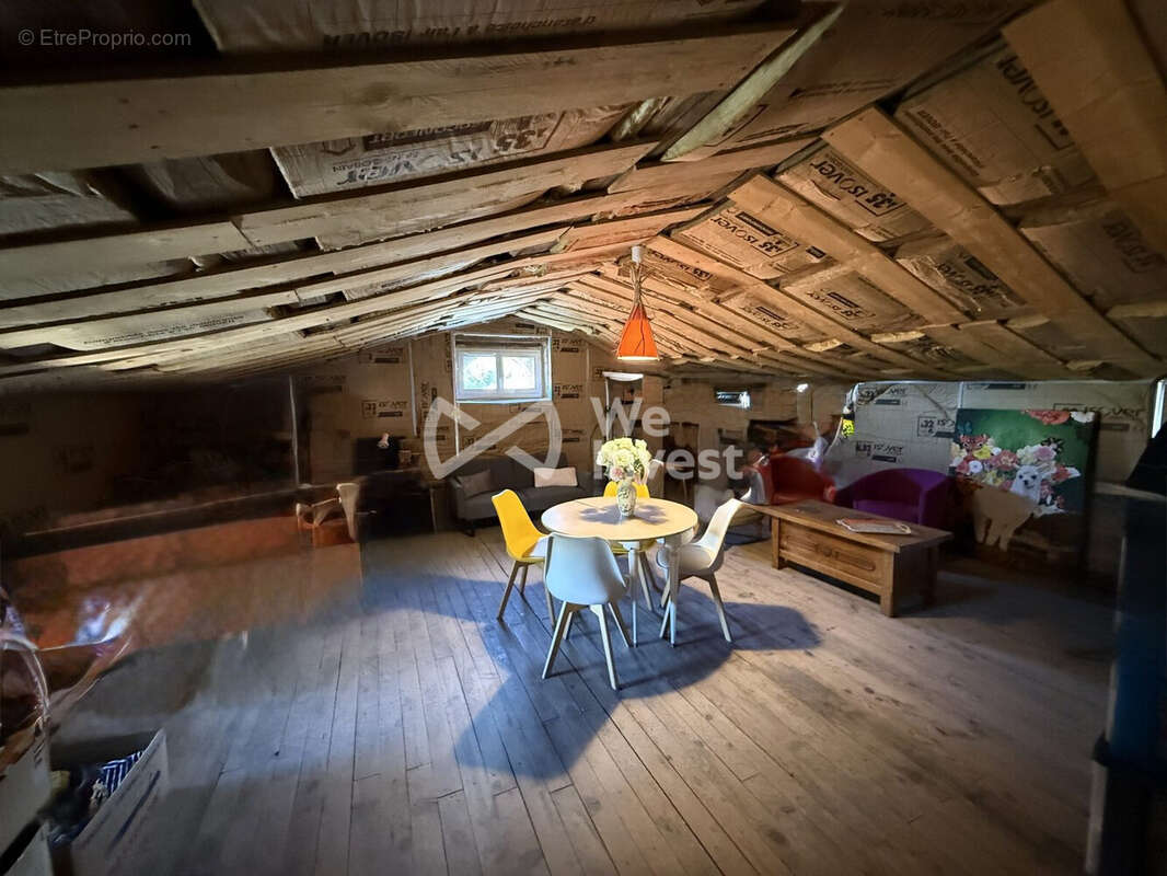 Maison à AIGUEFONDE