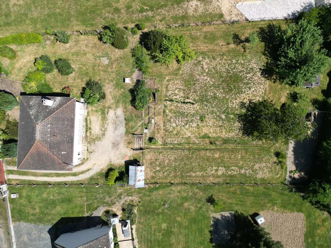 Maison à DOMPIERRE-SUR-BESBRE