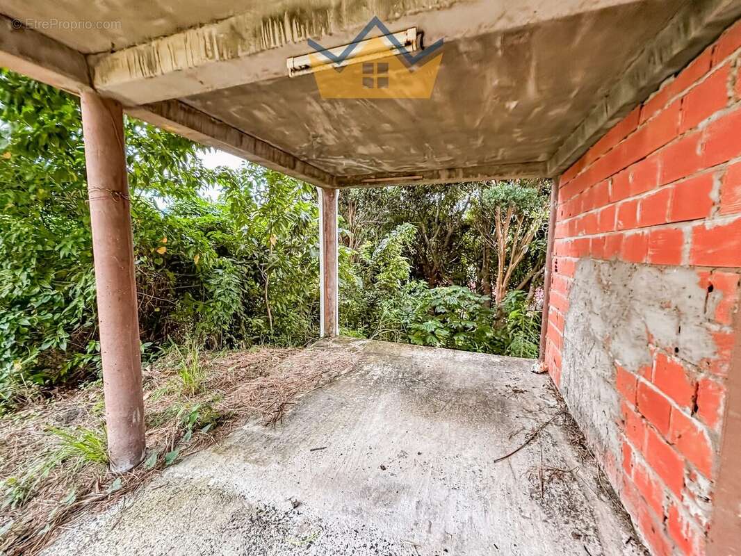 Maison à RIVIERE-PILOTE