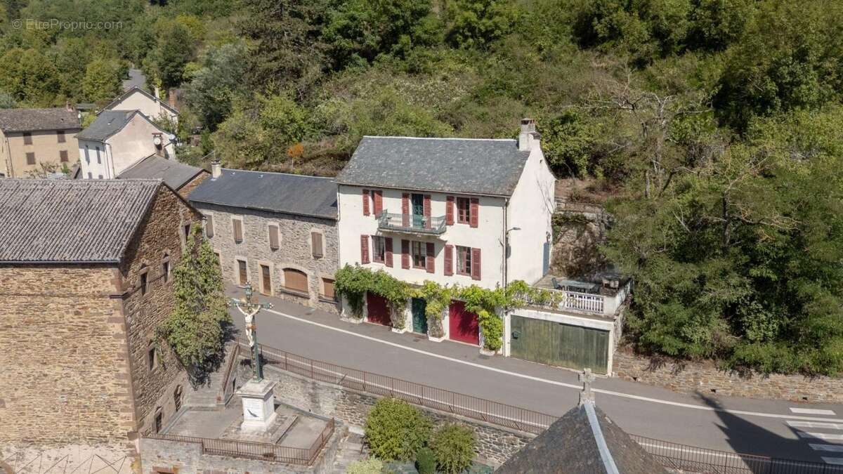 Maison à LE TRUEL