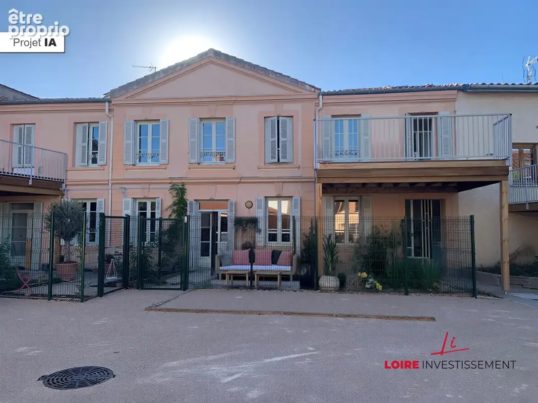 Appartement à SAINT-JUST-SAINT-RAMBERT