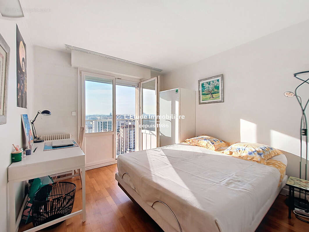 Appartement à VILLEURBANNE
