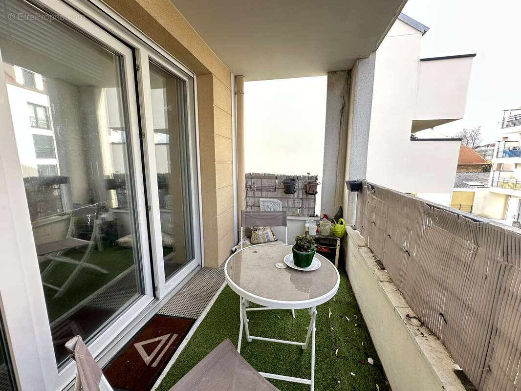 Appartement à BROU-SUR-CHANTEREINE