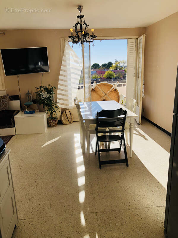 Appartement à LUNEL