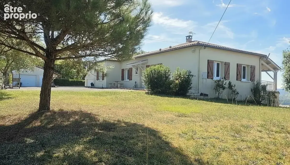 Maison familiale avec vue au  LEDAT (47) - photo 2