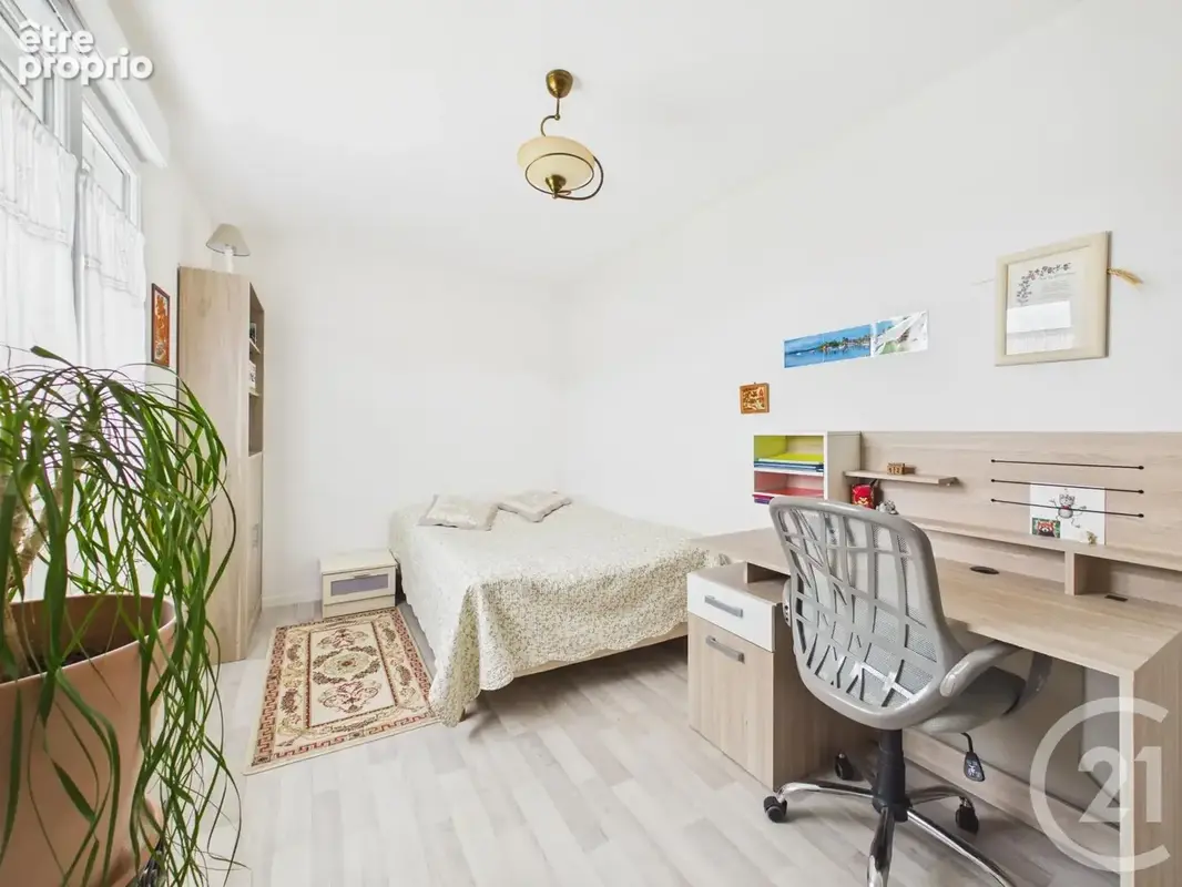Maison 4 pièces 94 m² à vendre à Chartres (28000) - photo 12