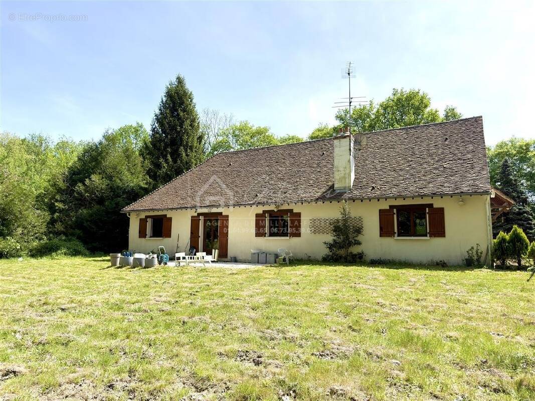 Maison à MILLY-LA-FORET