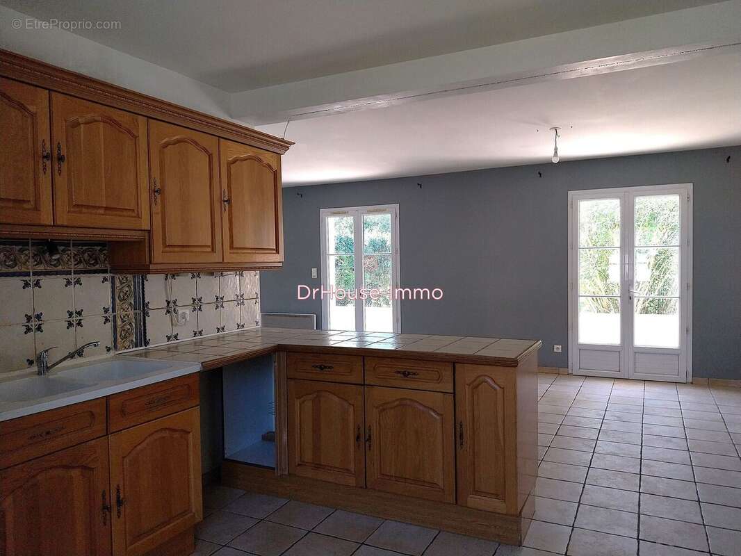 Maison à SAINT-OUEN-D&#039;AUNIS