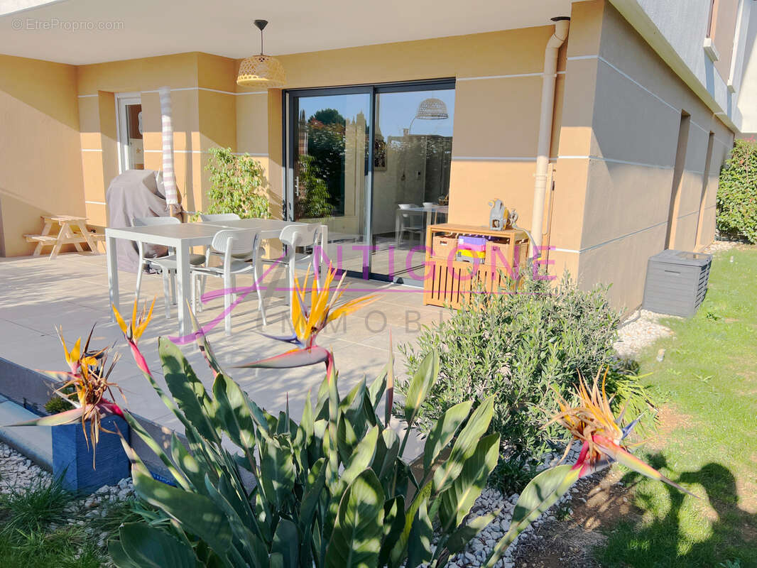 Appartement à SIX-FOURS-LES-PLAGES