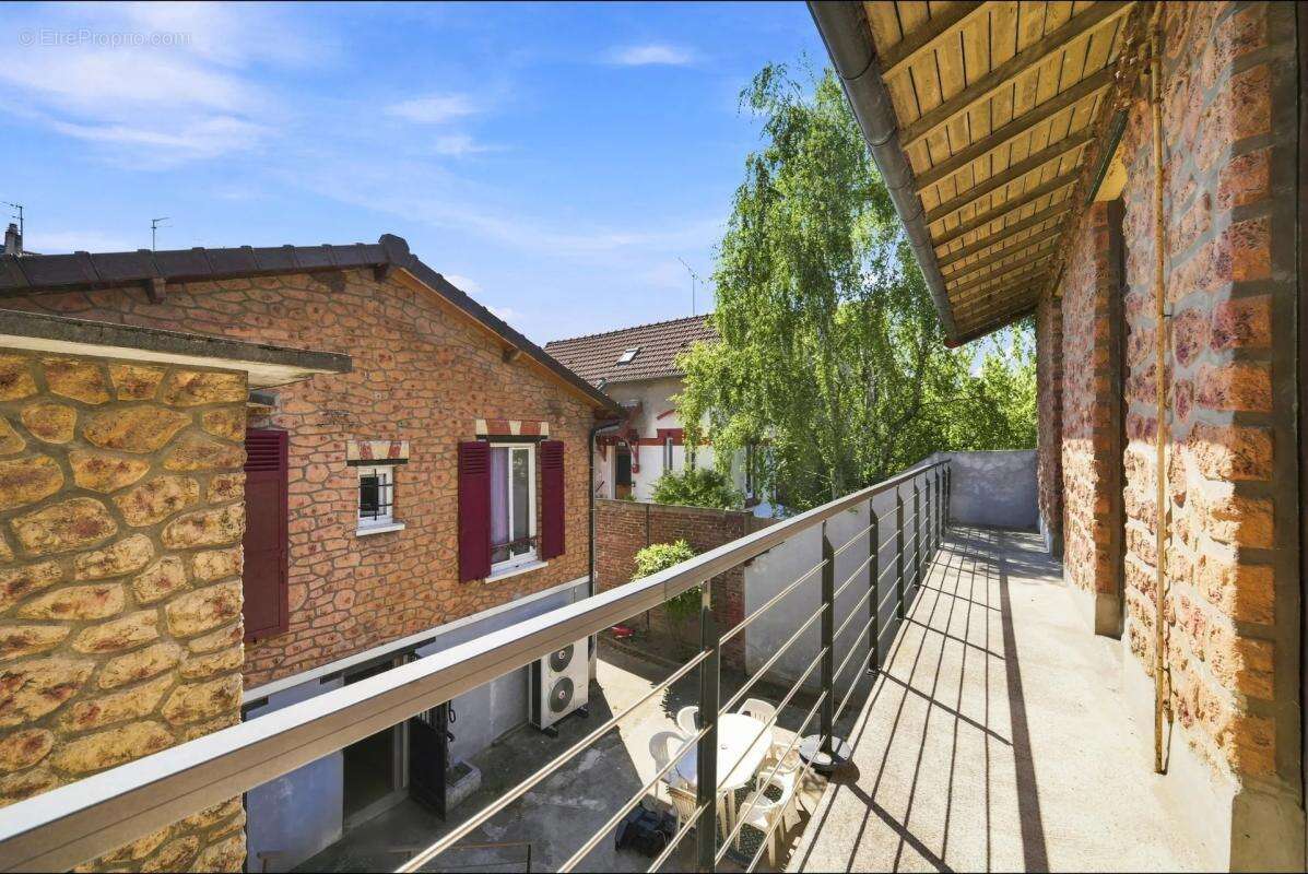 Maison de 4 pièces de 95 m² à Vitry-sur-Seine - photo 11