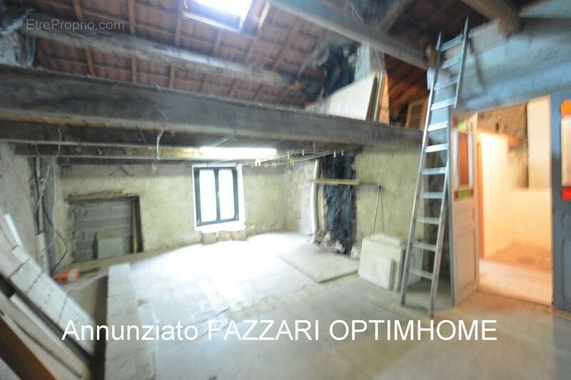  A vendre en exclusivité, Maison de village de 111 m² habitable avec dépendances et grande grange de 106 m² – Brandeville (55),  - photo 24