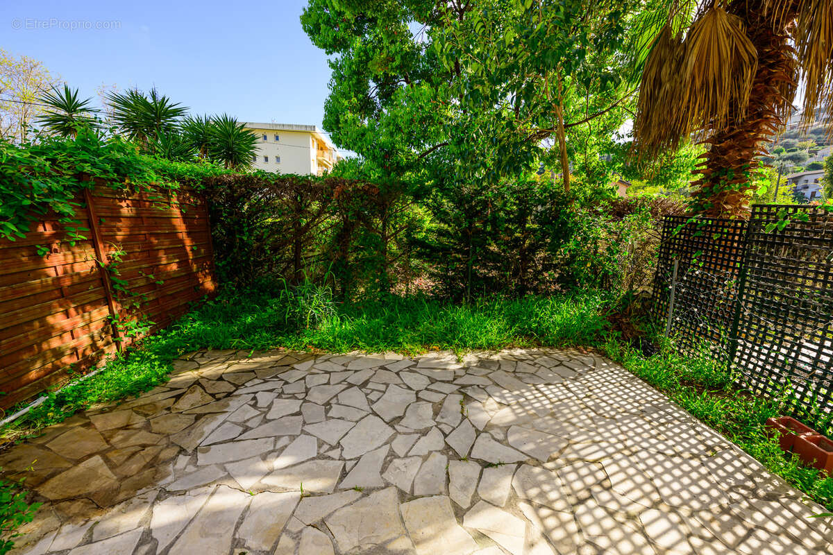 Appartement à MANDELIEU-LA-NAPOULE