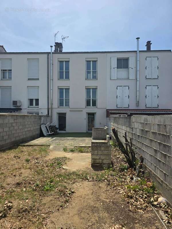 Maison à ROMANS-SUR-ISERE