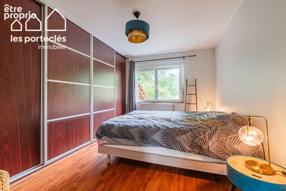 Maison rénovée au coeur de 2,6 hectares de forêt - photo 7
