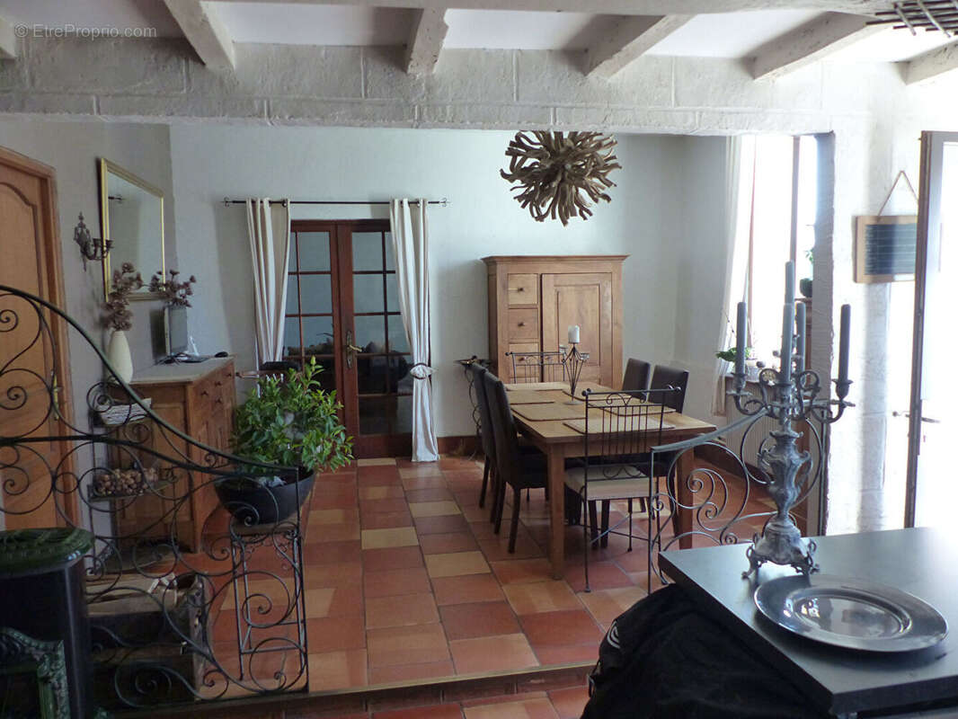 ensemble immobilier à MENESPLET - photo 4