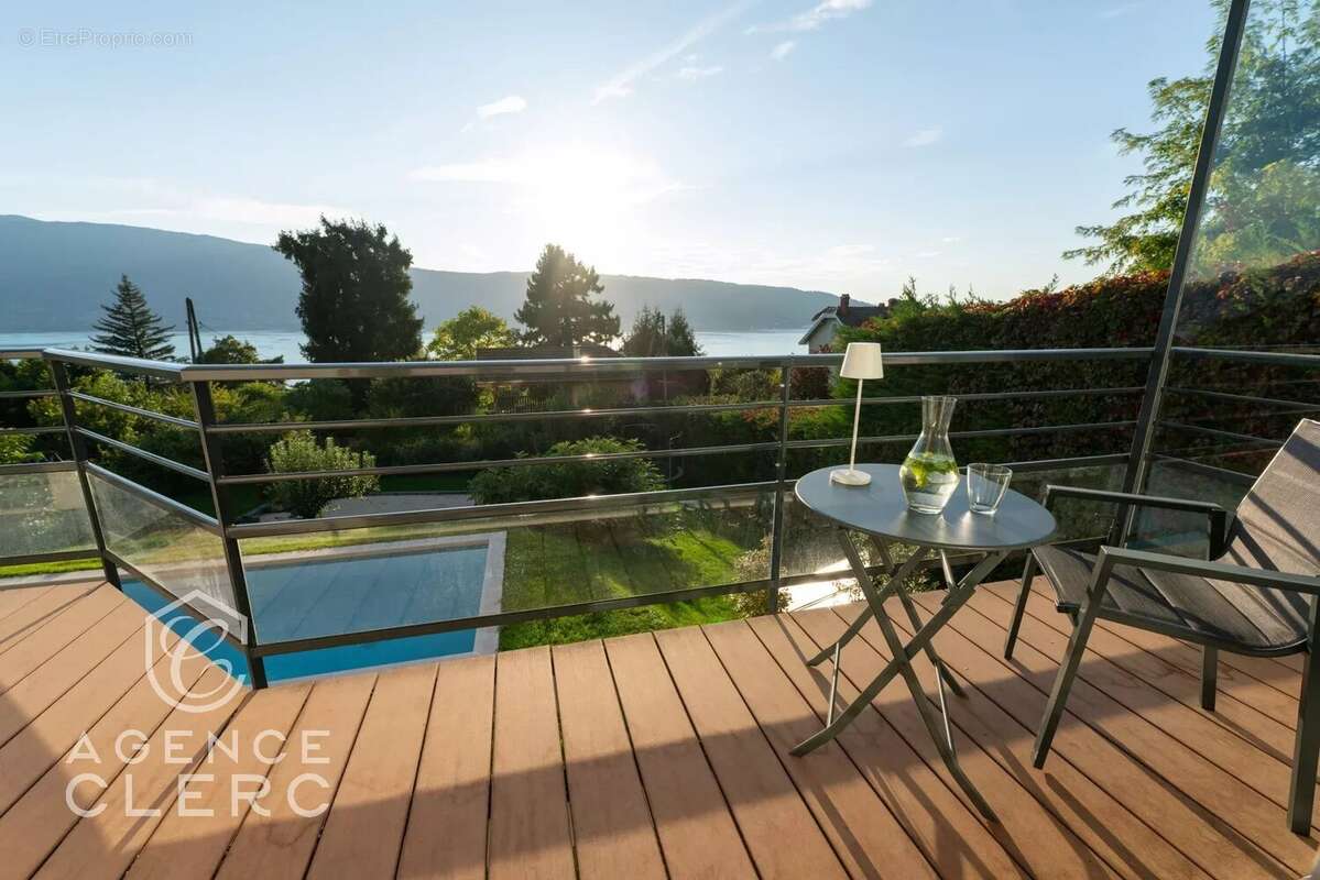 Maison à VEYRIER-DU-LAC