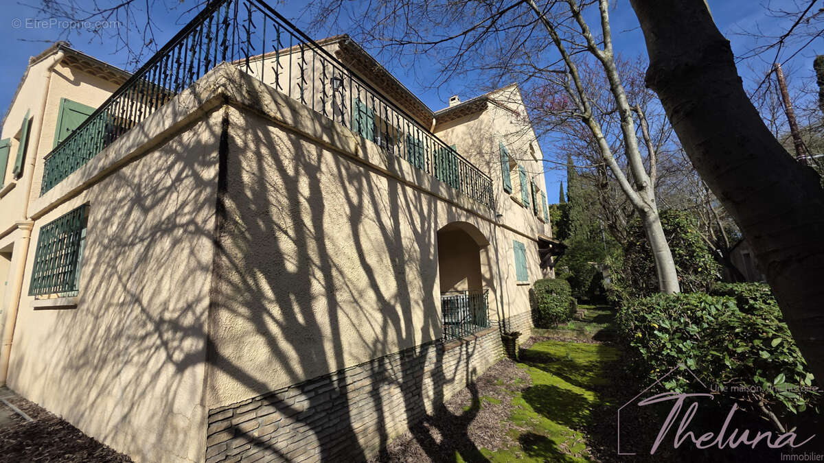 Maison à NIMES