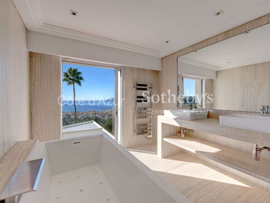 Maison à CANNES