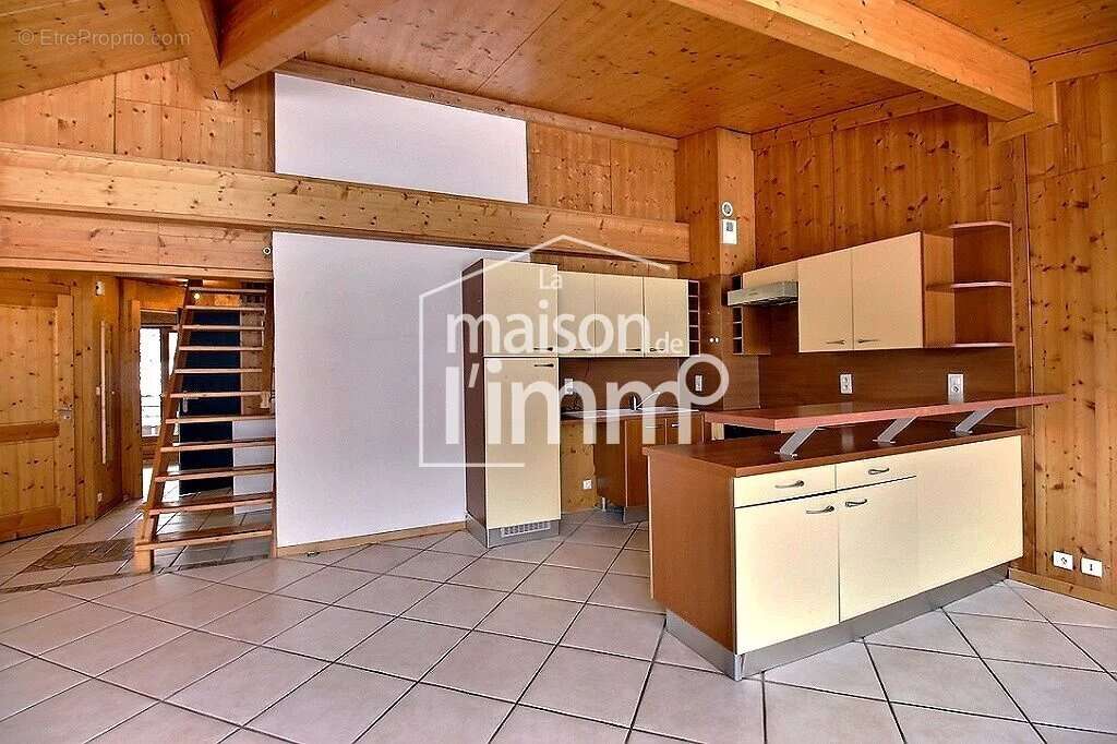 Appartement à LA CHAPELLE-D'ABONDANCE