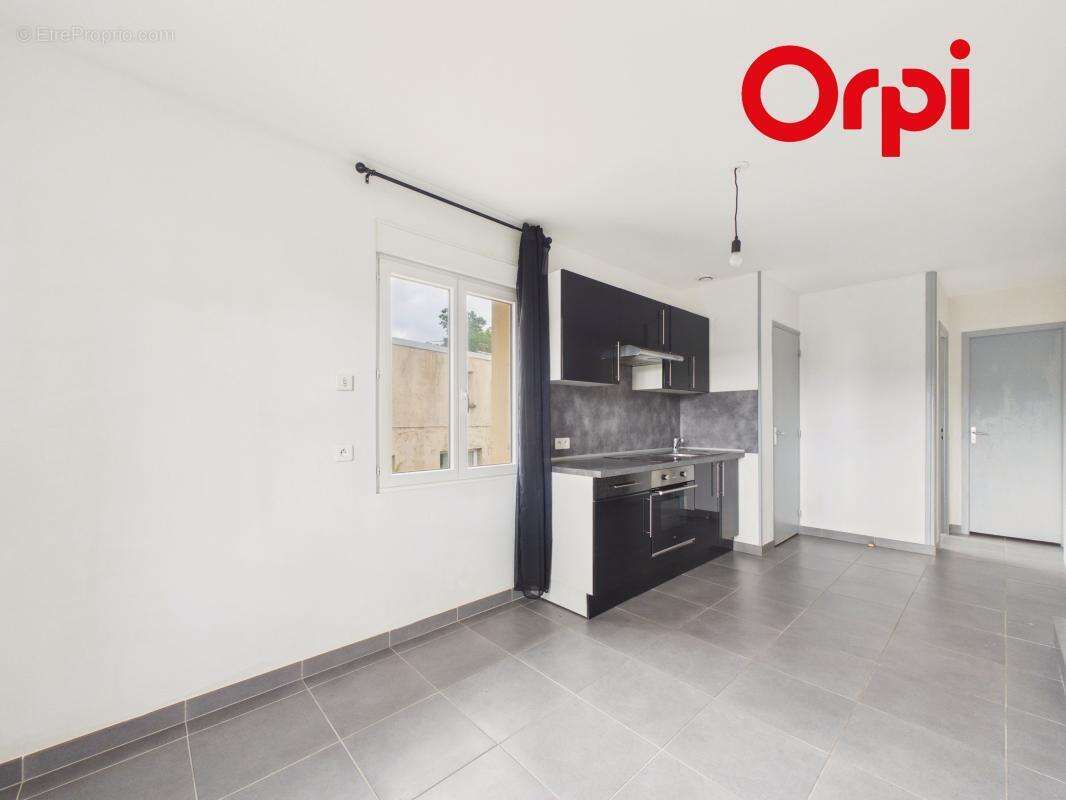 Appartement à deux pas de la gare de Bernay, hyper centre-ville - photo 6