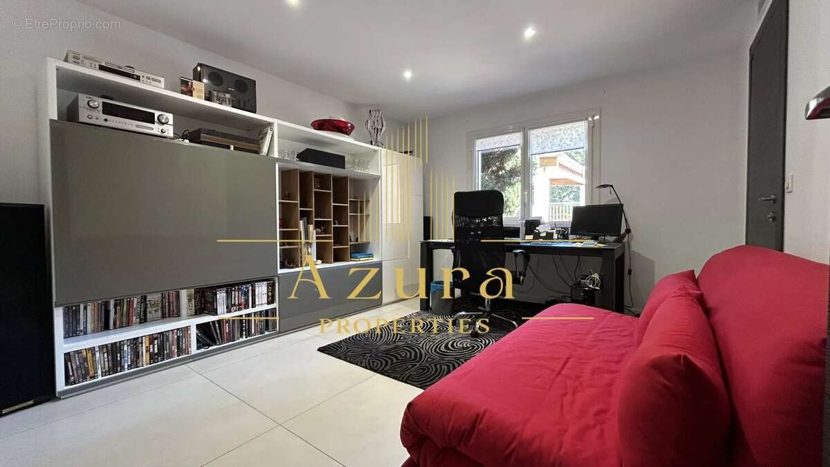 Appartement à SAINT-RAPHAEL