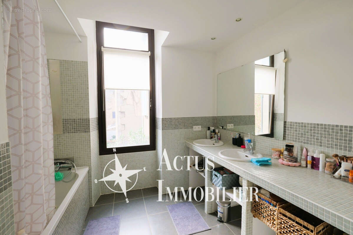 Maison à SALON-DE-PROVENCE