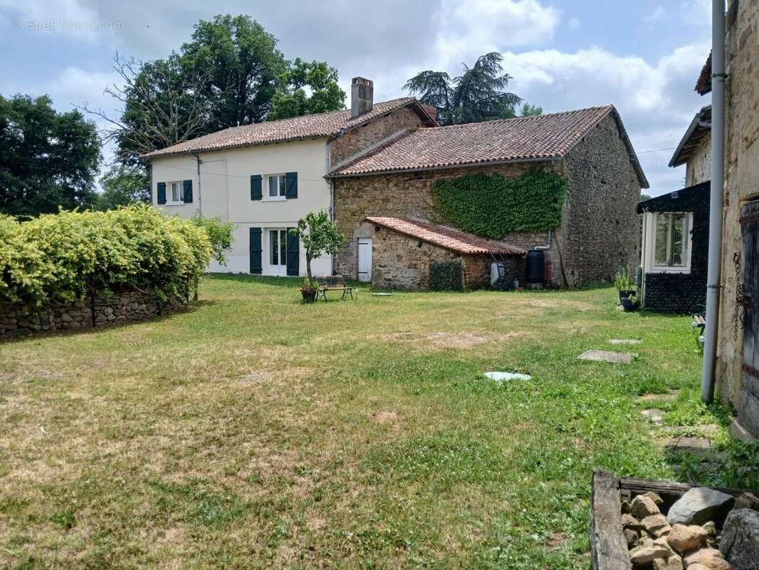 Maison à BLOND