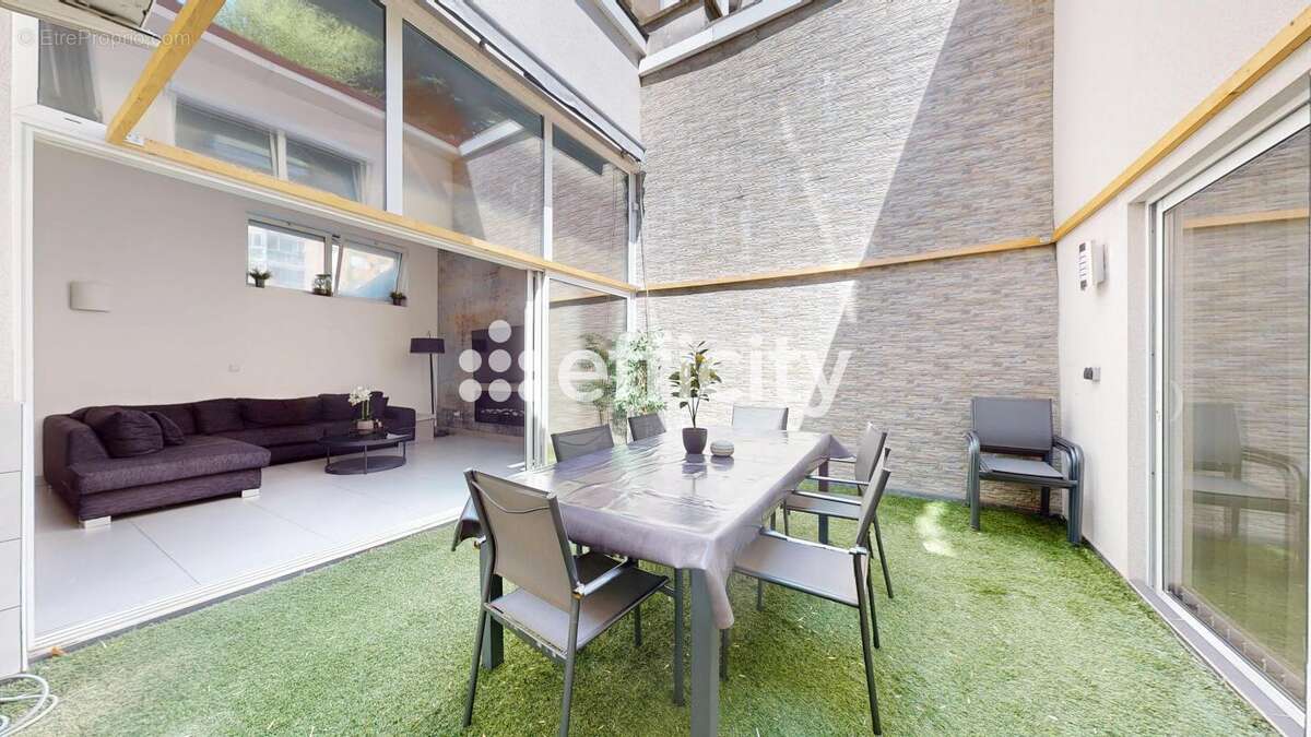 Maison à LYON-3E