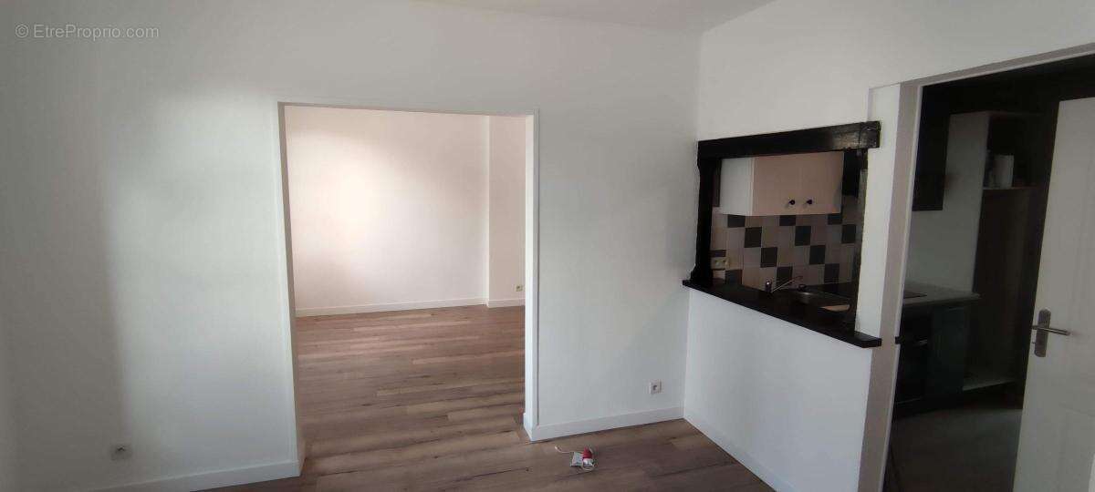 Appartement 49 m² à Lisieux  - photo 4
