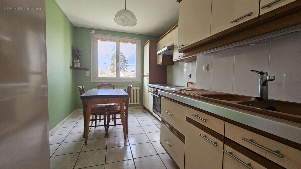 Appartement à DOUVAINE