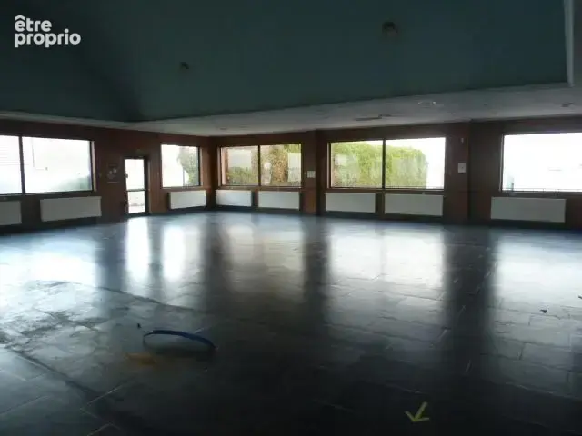Commerce 863 m² à Proville  - photo 2