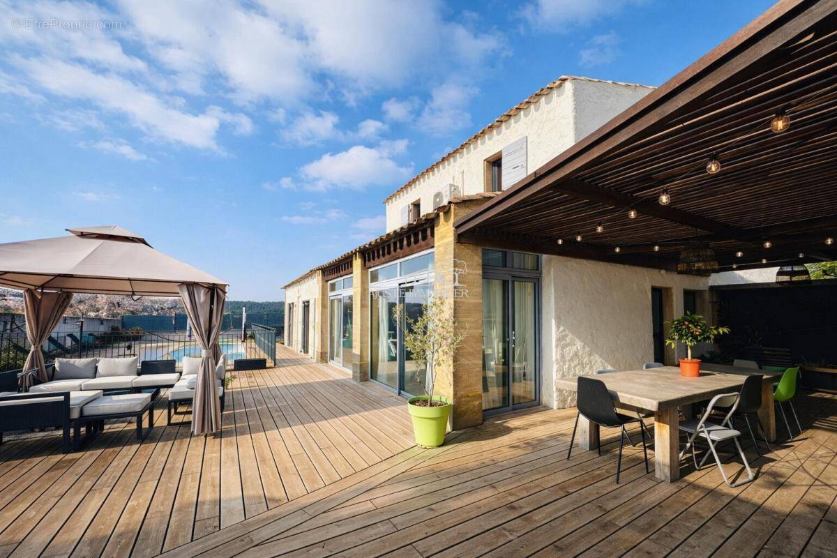 Maison à LES PENNES-MIRABEAU