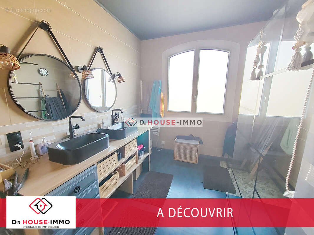 Maison à SAINT-JEAN-DE-MOIRANS